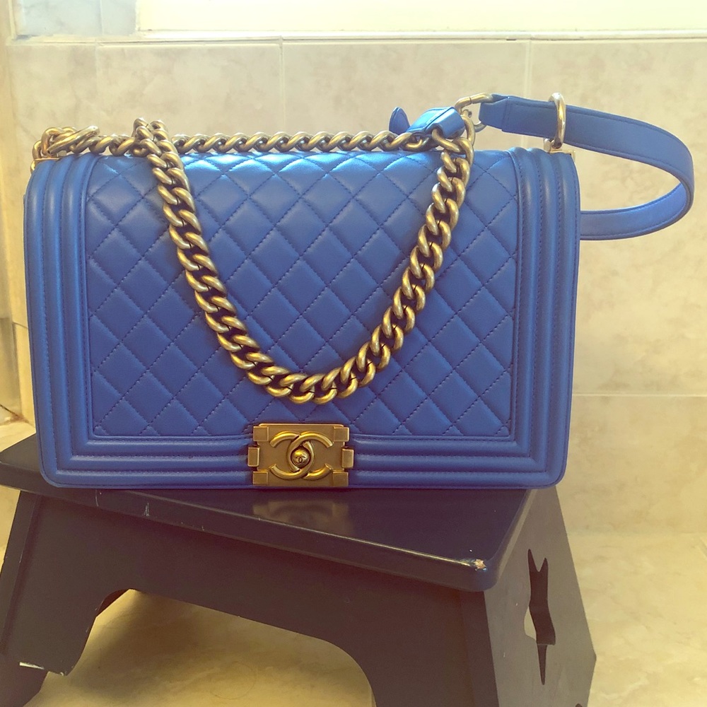 Chanel Le Boy Medium 2015 Cruise Blue w/ DB + box